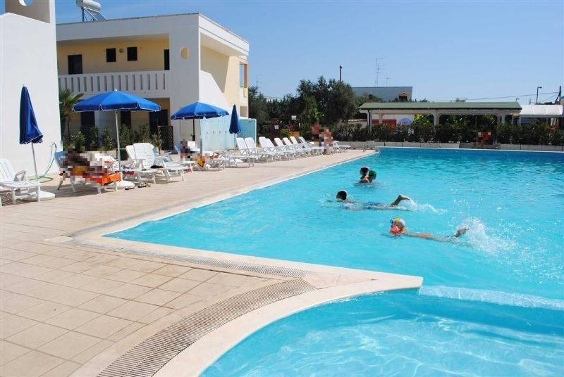 Residence Oasi Salento Torre dell'Orso Exterior photo